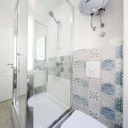 Lägenhet Piccola Pyrotima