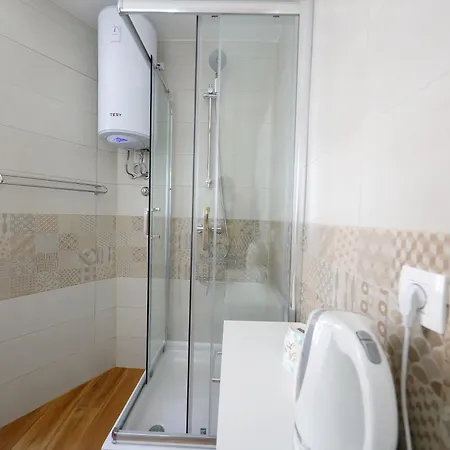 Piccola Pyrotima Lägenhet